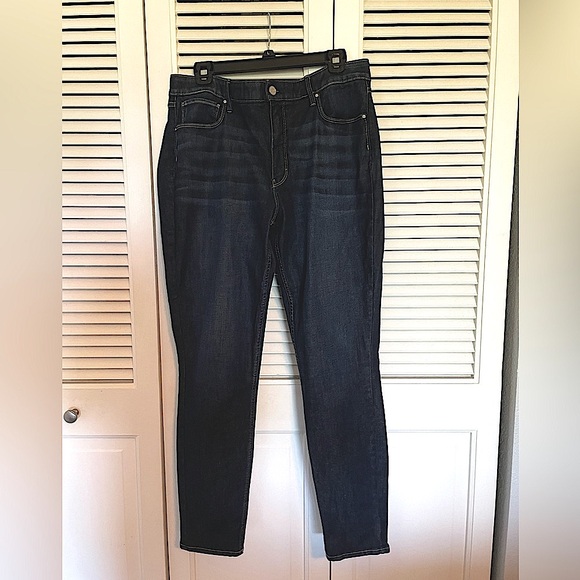 White House Black Market Denim - WHBM High-Rise Sculpt Skinny Ankle Jeans